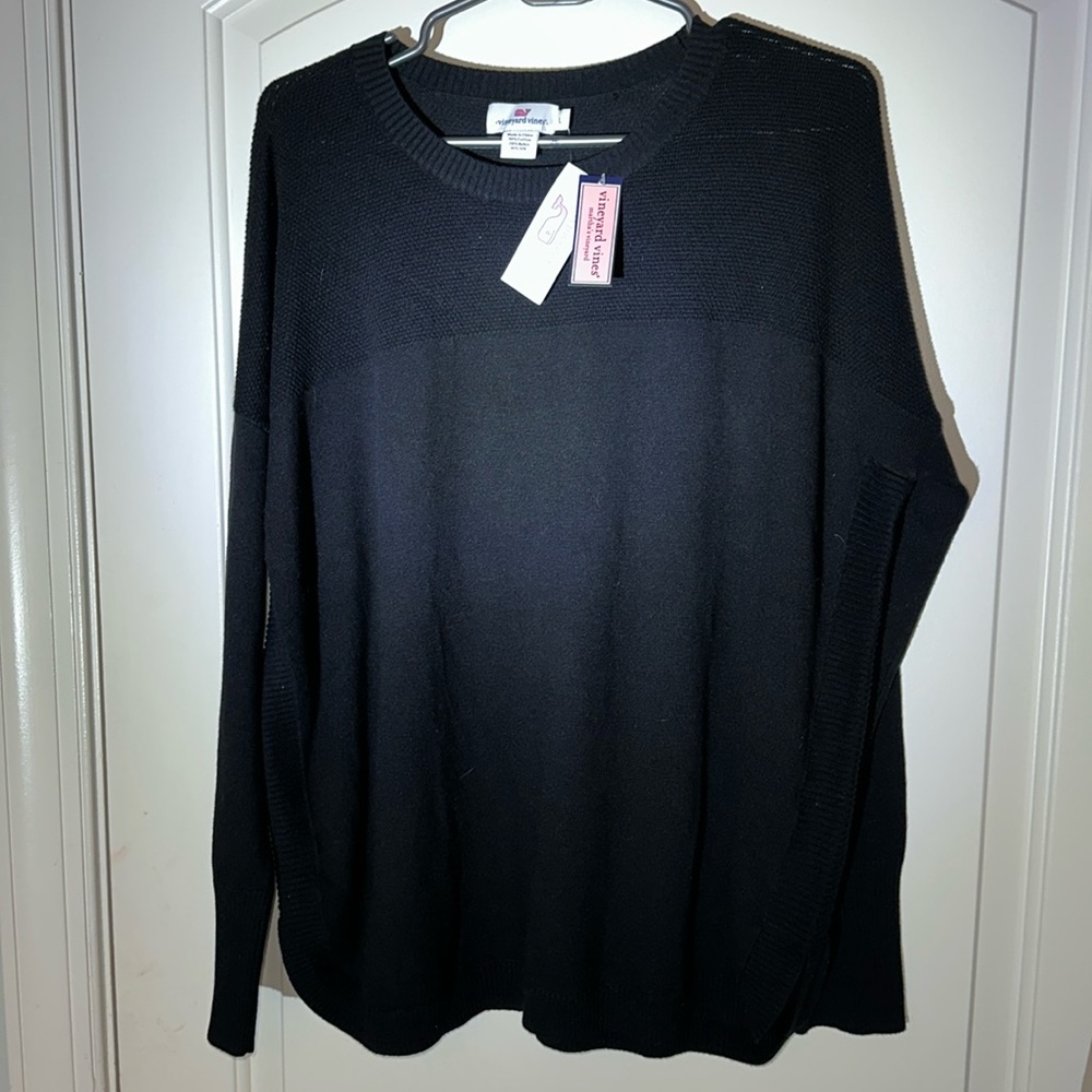 Women’s large Vineyard Vines relaxed sweater in jet black. New with tags.